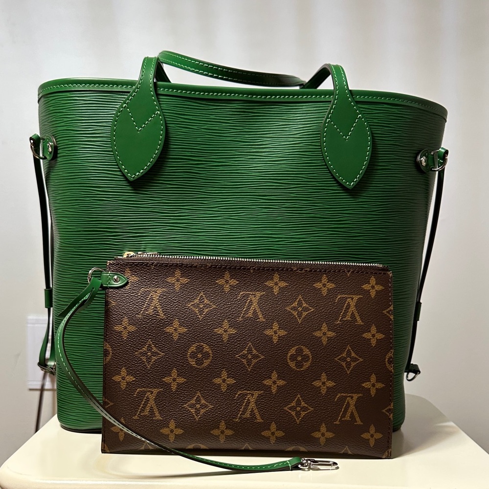 Louis Vuitton Neverfull MM - Picture 2 of 11